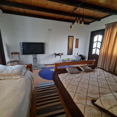 Jugul Taranului Agropensiune Polovragi, Gorj Villa ภายนอก รูปภาพ