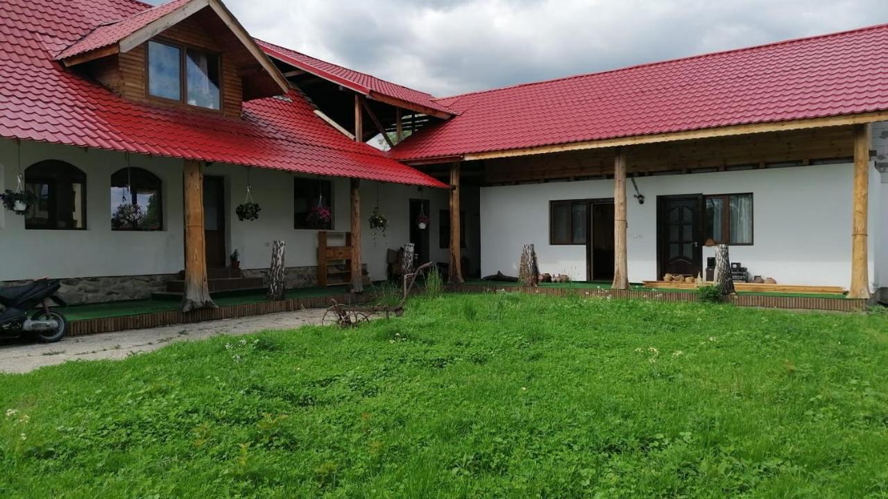 Jugul Taranului Agropensiune Polovragi, Gorj Villa ภายนอก รูปภาพ